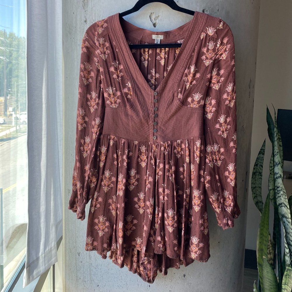 Urban Outfitters Pia Long- Sleeve Button- Waist Ecote Boho Romper | Size Medium